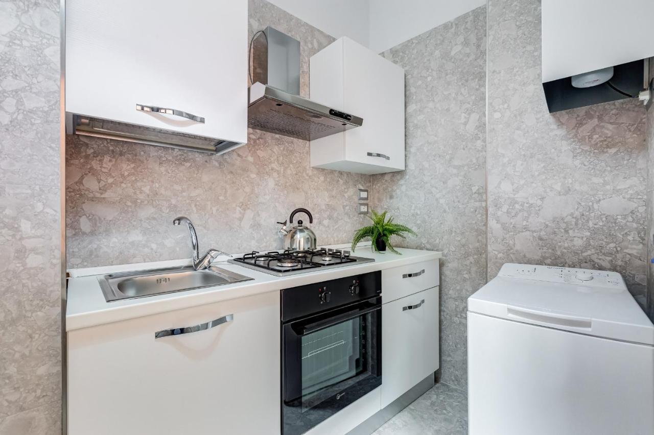 Crystal Trevi Fountain - Romedreamhome ภายนอก รูปภาพ