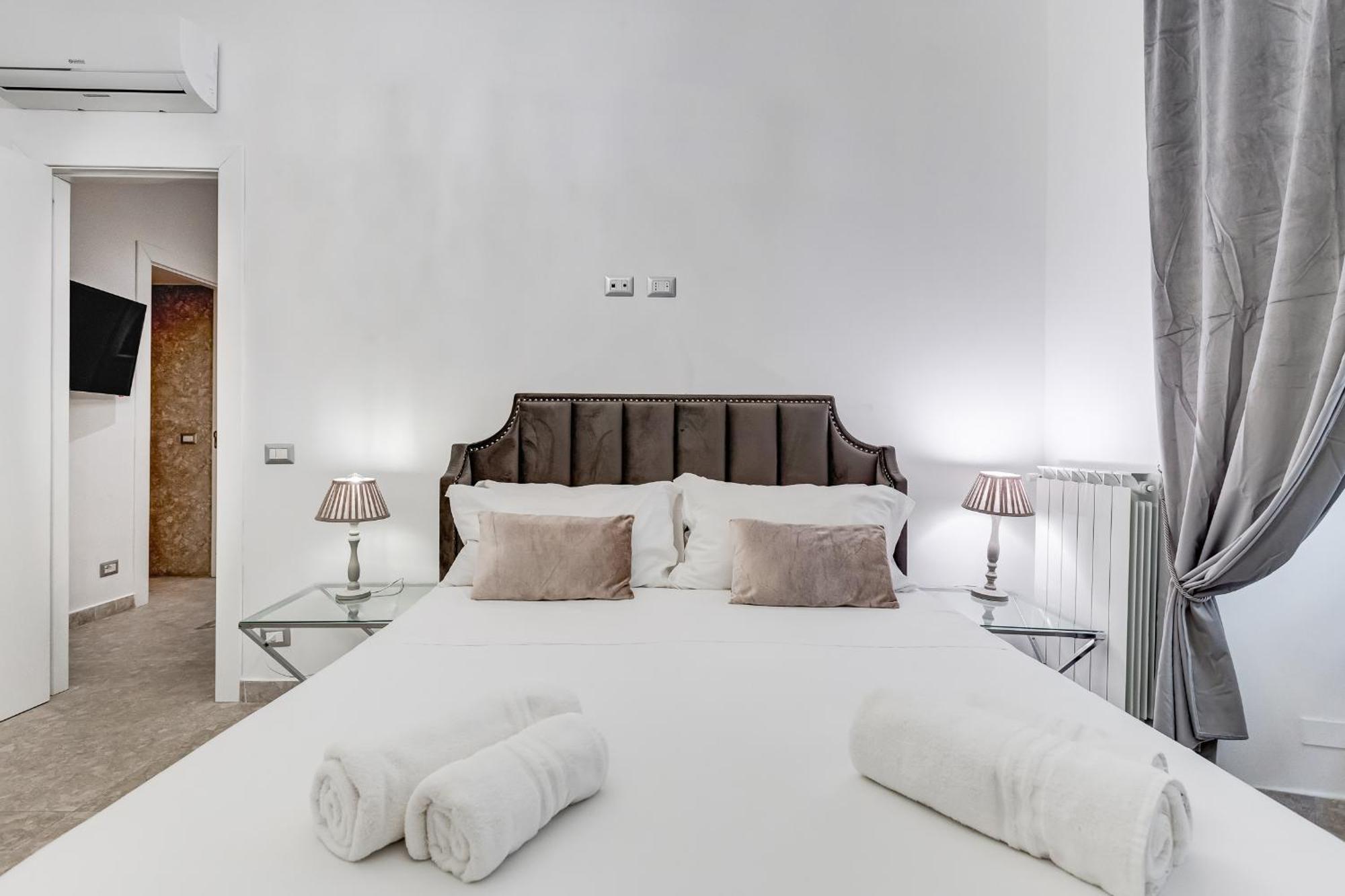 Crystal Trevi Fountain - Romedreamhome ภายนอก รูปภาพ